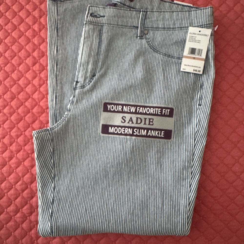 NWT Striped Slim Ankle Jeans